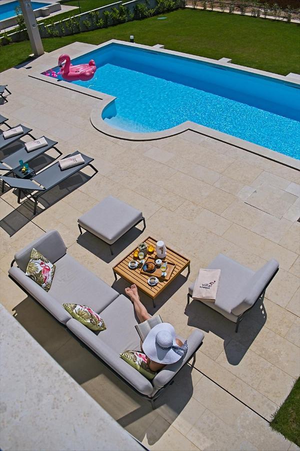 Villa Flamingo Kastelir Exterior photo